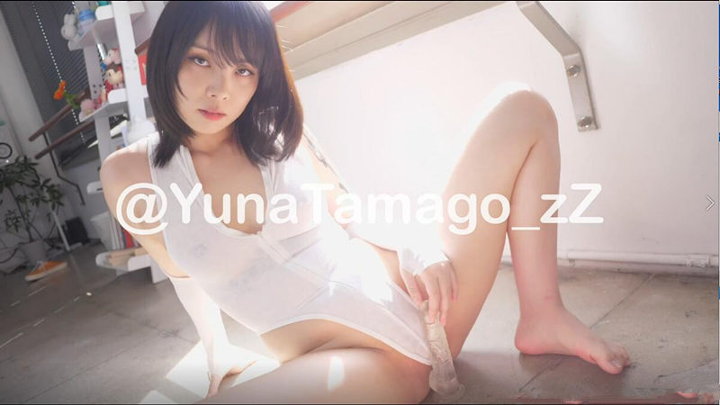 YunaTamago-极品露脸女神-销魂私拍，脸穴同框紫薇洞洞下蛋[24v/4G]